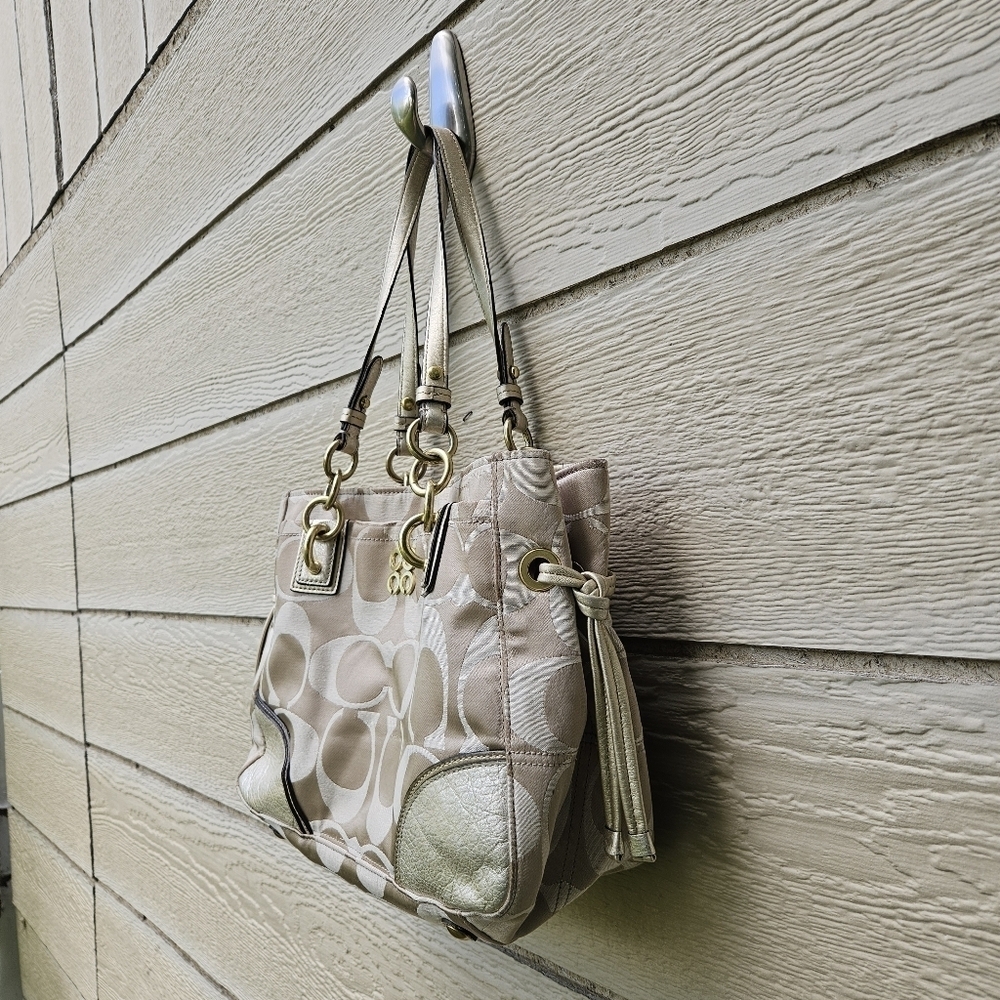 Coach Colette Signature C canvas bag tan gold - Picture 6 of 14